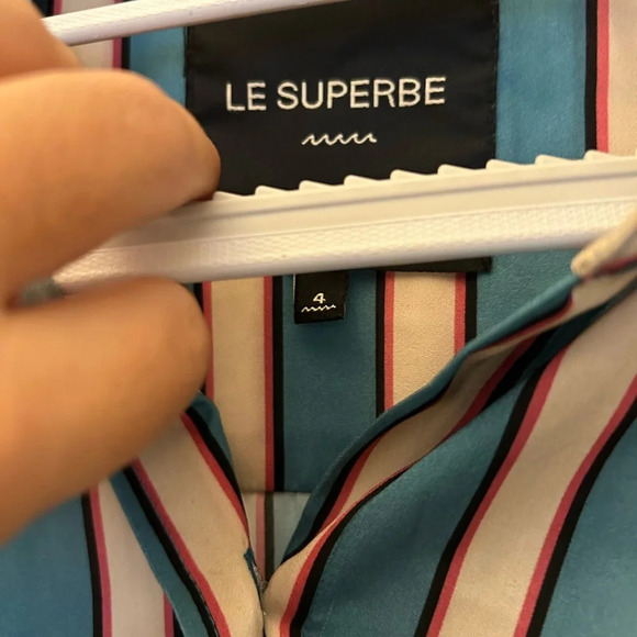 ! Le Superbe button down blouse size 4 - Picture 4 of 5